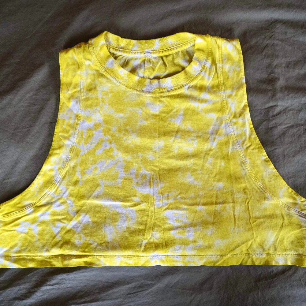 Lululemon All Yours Cropped Tank – Neon Yellow Tie-Dye – Size 8